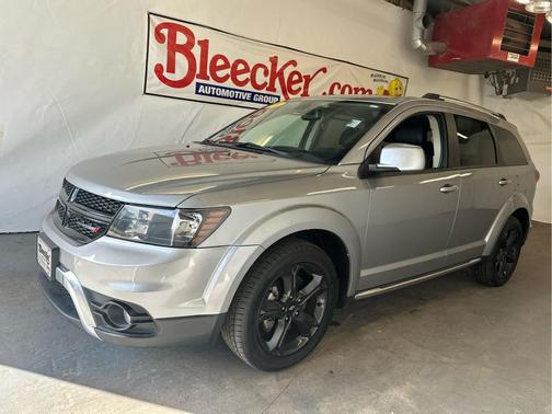 2020 Dodge Journey Crossroad