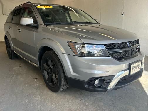 2020 Dodge Journey Crossroad