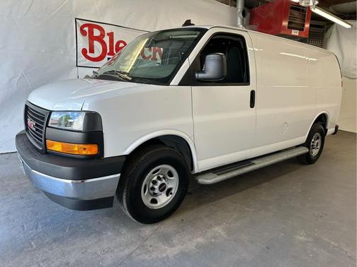 2023 GMC Savana 2500 Work Van