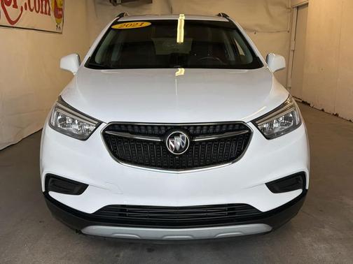 Summit White 2021 Buick Encore Preferred