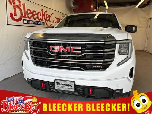 Summit White 2024 GMC Sierra 1500 AT4 Truck