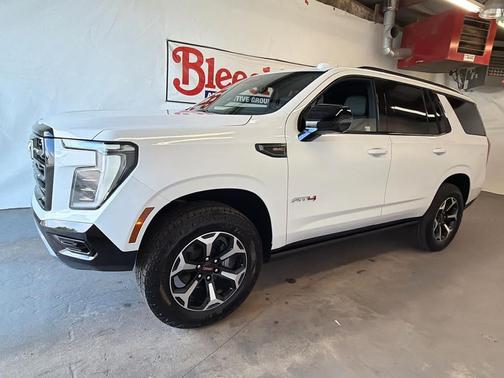 Summit White 2026 GMC Yukon 4WD AT4