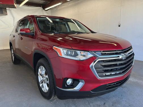 2018 Chevrolet Traverse LT Cloth