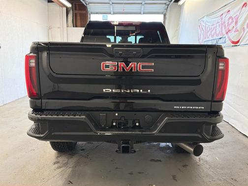 2026 GMC Sierra 2500 Denali