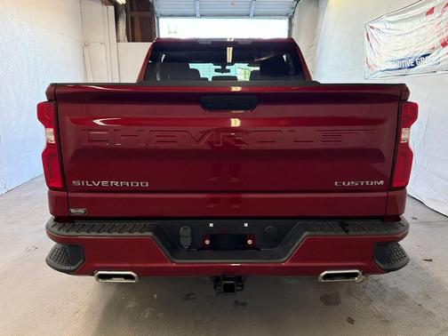 2020 Chevrolet Silverado 1500 Custom