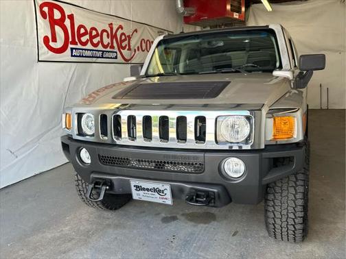 2007 Hummer H3 Base