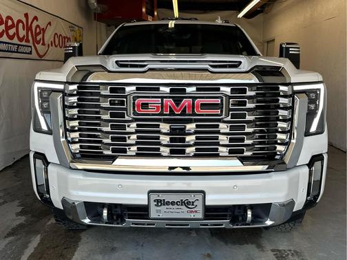 2025 GMC Sierra 2500 Denali