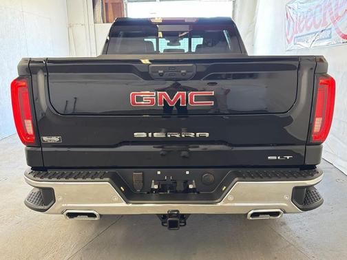 Onyx Black 2026 GMC Sierra 1500 SLT