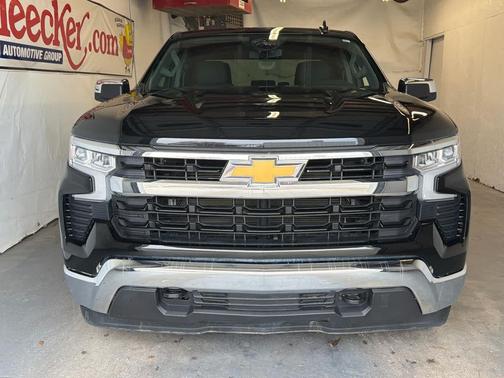 Black 2025 Chevrolet Silverado 1500 LT