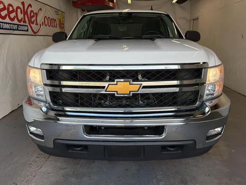Summit White 2013 Chevrolet Silverado 2500 LT