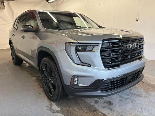 2026 GMC Acadia Elevation FWD