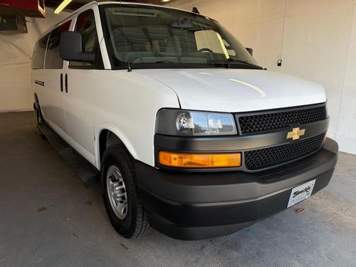 2023 Chevrolet Express 3500 RWD 3500 Extended Wheelbase LS