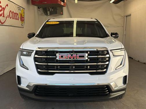 Summit White 2025 GMC Acadia FWD Elevation