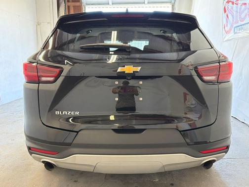 Black 2025 Chevrolet Blazer 2LT