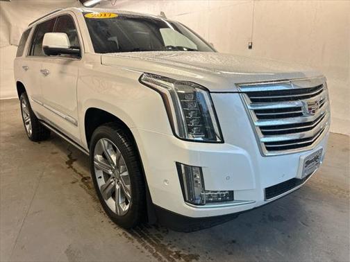 2017 Cadillac Escalade Platinum