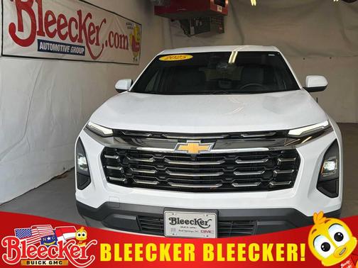 Summit White 2025 Chevrolet Equinox 1LT