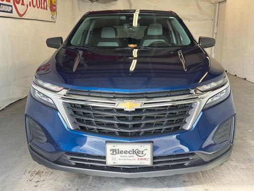 Blue Glow Metallic 2023 Chevrolet Equinox LS