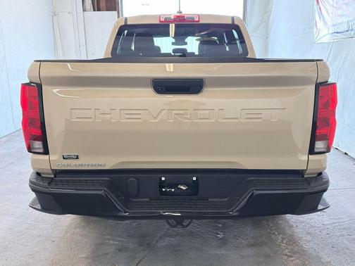2024 Chevrolet Colorado WT