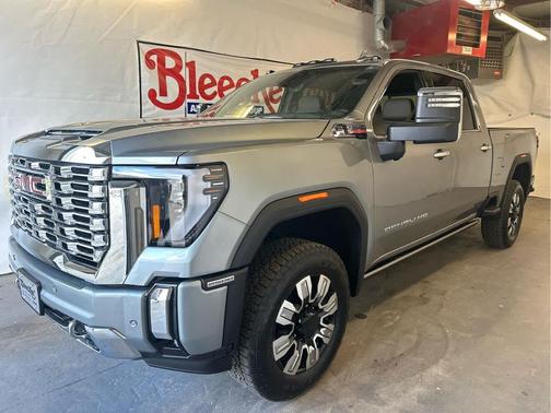 2025 GMC Sierra 2500 Denali