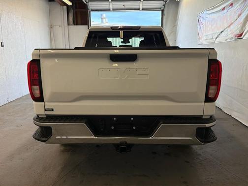 2022 GMC Sierra 1500 Pro