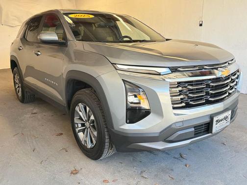 Sterling Gray Metallic 2025 Chevrolet Equinox 1LT