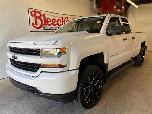 2018 Chevrolet Silverado 1500 Custom