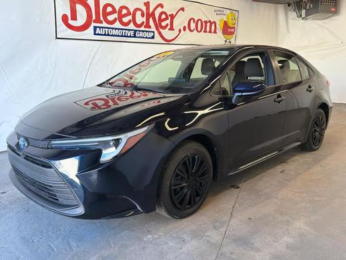 2024 Toyota Corolla Hybrid SE