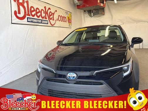 2024 Toyota Corolla Hybrid SE