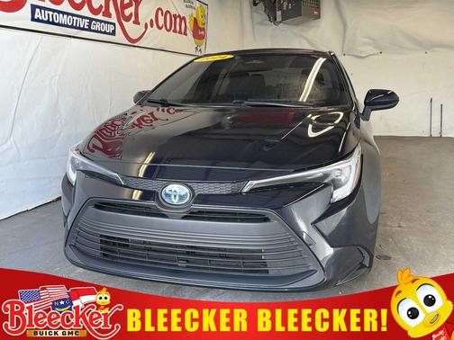 2024 Toyota Corolla Hybrid SE