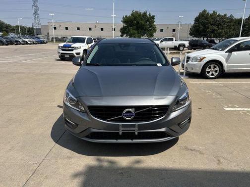 2018 Volvo V60 T5 Dynamic