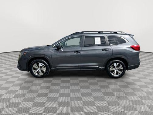 Magnetite Gray Metallic 2025 Subaru Ascent Premium