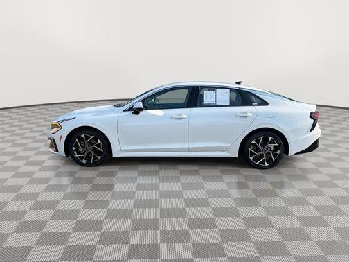 Snow White Pearl 2025 Kia K5 EX