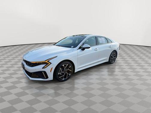 Snow White Pearl 2025 Kia K5 EX