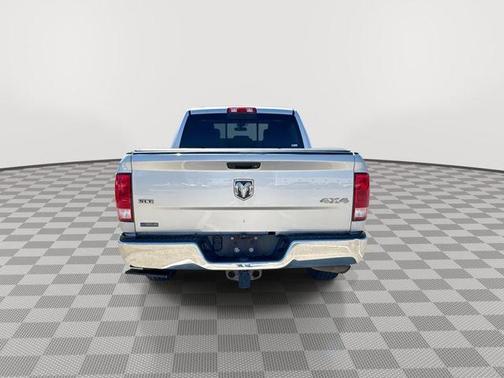 2017 RAM 1500 SLT