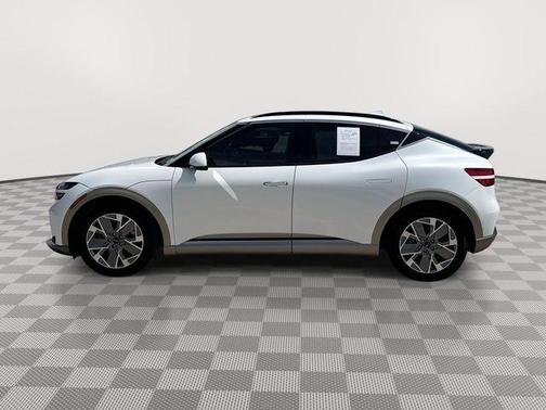 2025 Genesis GV60