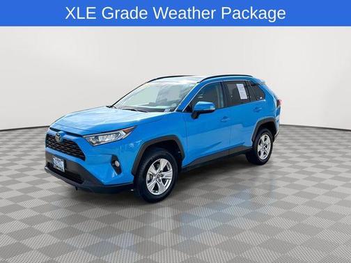 2020 Toyota RAV4 XLE
