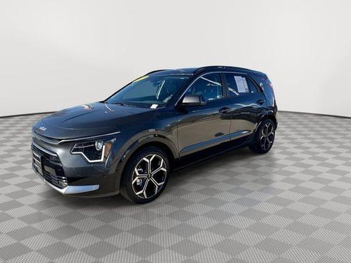 2025 Kia Niro EX Touring