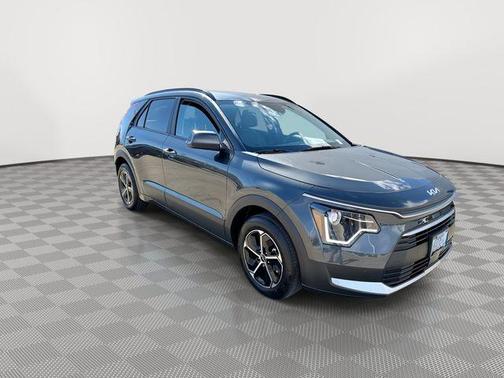 2025 Kia Niro EX