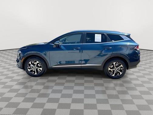 Blue 2023 Kia Sportage Hybrid EX