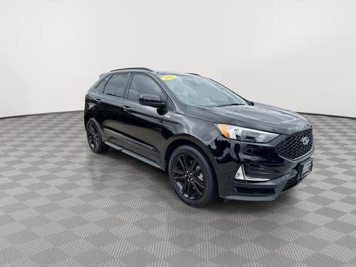 Agate Black Metallic 2022 Ford Edge ST Line