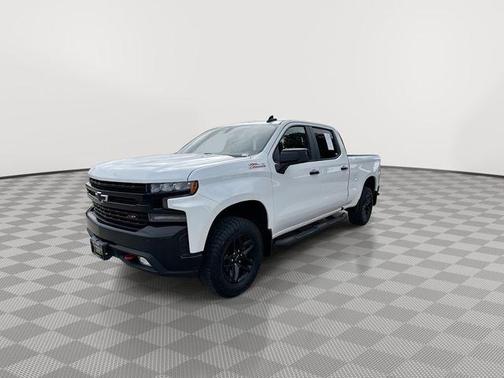 Black 2019 Chevrolet Silverado 1500 LT Trail Boss