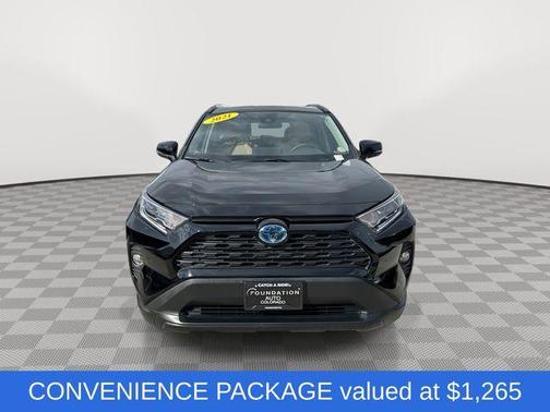 2021 Toyota RAV4 Hybrid XLE