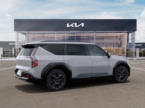 Wolf Gray 2026 Kia EV9 Land