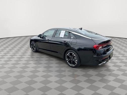Ebony Black 2023 Kia K5 GT-Line