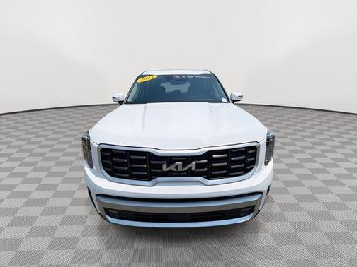 Glacial White Pearl 2023 Kia Telluride SX
