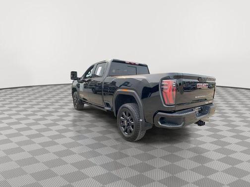 Onyx Black 2024 GMC Sierra 2500 AT4