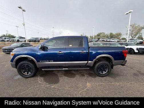 Deep Blue Pearl 2018 Nissan Titan SV
