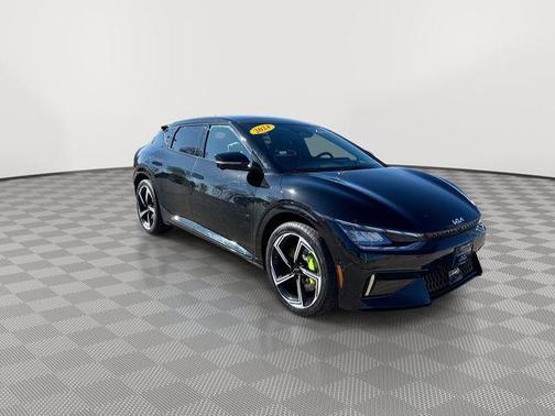 Aurora Black Pearl 2024 Kia EV6 GT