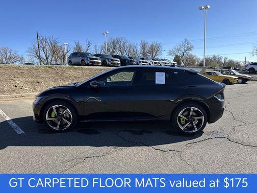 Aurora Black Pearl 2024 Kia EV6 GT
