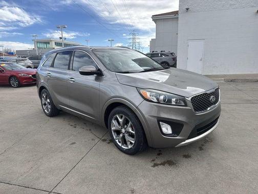 2016 Kia Sorento SX